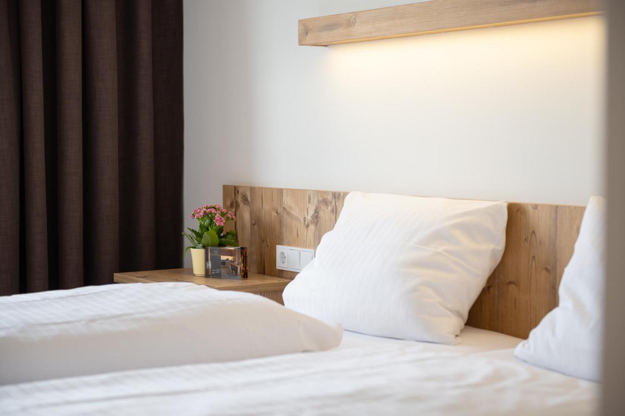 Snooze Apartments 홀츠키르첸 외부 사진